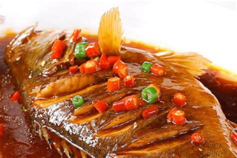 中国十大名菜排名，麻婆豆腐2、北京烤鸭3、东坡肉4、东安子鸡 - 神奇评测