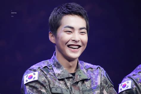 金珉锡(XIUMIN)图片