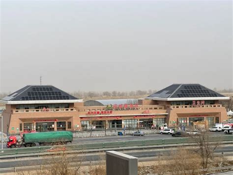 甘肃首座高速公路服务区分布式光伏发电项目成功并网发电_综合交通网