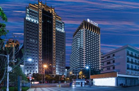 深圳NOA HOTEL 都市工业风精品酒店设计-设计风尚-上海勃朗空间设计公司