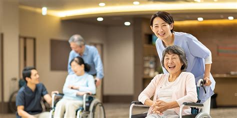 在日本做养老护理员有多难？今天带您认识日本养老护理行业-清檬养老