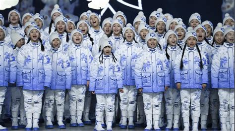 永不凋零！北京2022年冬奥会颁奖花束大有来头|北京市|冬奥会|北京冬奥会_新浪新闻