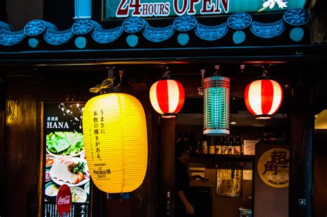 东京夜场达人带你体验“最日本”的夜间文化：日式居酒屋+歌舞伎町+六本木NightClub - 蜜柚旅行MIU TOUR