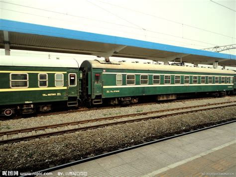 超级第一神车\-泰州开往哈尔滨Z156157次列车\-动车组都要给其让路_次列车_泰州_哈尔滨