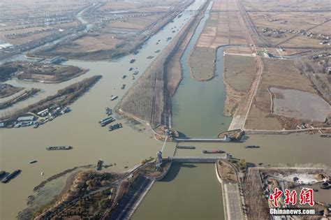 1991年后为了治理淮河水患，政府修建行蓄洪区对住在河道里的人们加以保护_凤凰网视频_凤凰网