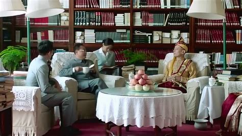 《私人订制》范伟演领导会见泰国亲王，看了一遍又一遍，太有意思了_腾讯视频