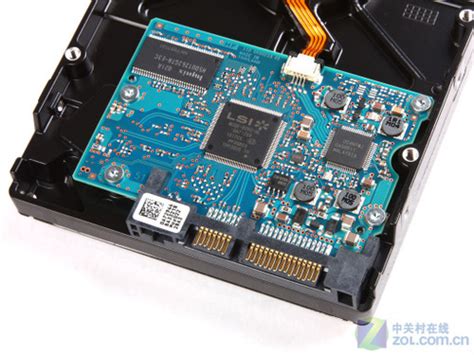 3D NAND技术发展迅速，SSD取代HDD硬盘明年可待-CFM闪存市场