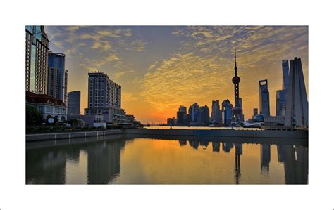 上海的早晨高清图片下载-正版图片500331376-摄图网