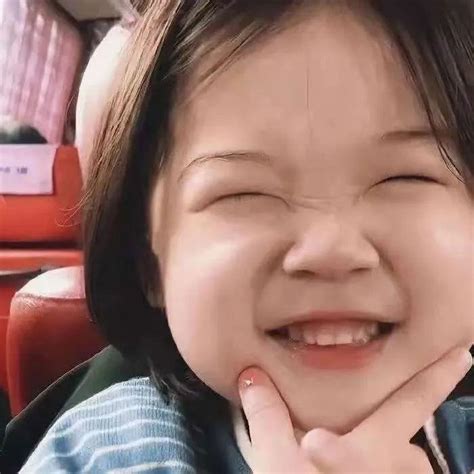 非主流头像眨眼
