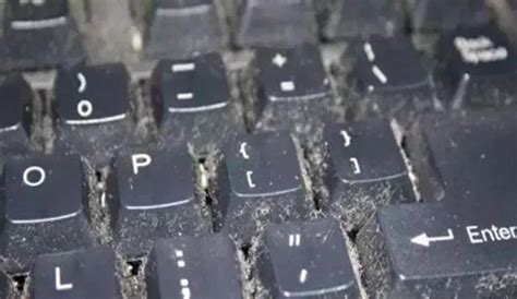笔记本使用久了键盘脏东西怎么清理？笔记本电脑如何清洁键盘?