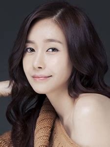 Ji Seo Yoon (2) - Seriebox