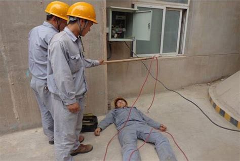 电网人身触电死亡事故案例分析,值得我们电力人员注意和学习__凤凰网