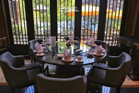 精选餐馆装修设计案例：打造活泼舒适又放松的用餐环境-上海装潢网