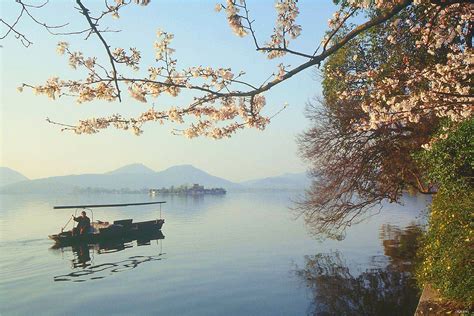 杭州西湖之晨|摄影|风光|wanqianshiyan - 原创作品 - 站酷 (ZCOOL)