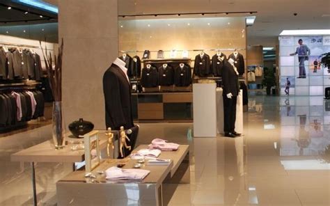 店铺起名之男装店起名技巧(有内涵有创意的服装公司名字大全) | 布达拉宫