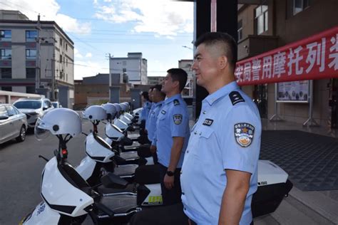 甘肃省甘南州夏河县公安局举行警用摩托车列装仪式(组图)-特种装备网