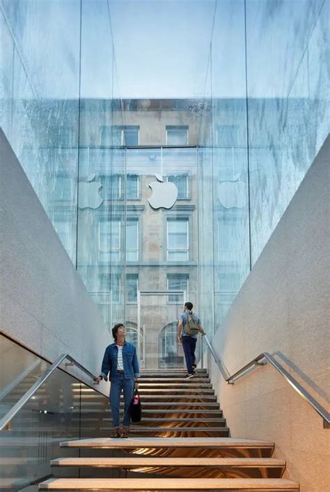 中国最高规格！苹果上海静安Apple Store开业：库克亲自揭幕_非常在线