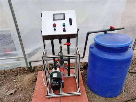 乌海水肥一体化简易施肥机自动控制小面积大棚旁路式在线式种植-山东圣大节水科技有限公司