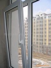 阳台塑钢窗好还是铝合金窗好？窗户材质对比！__凤凰网