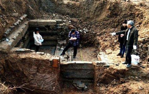 湖北发现“水墓”，被盗墓贼多次光顾，考古挖出价值10亿的黄金