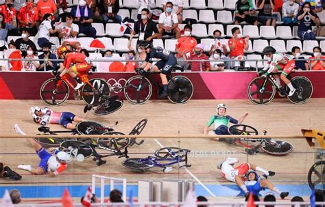 360体育-中国第28金！钟天使/鲍珊菊获得场地自行车女子团体争先赛金牌