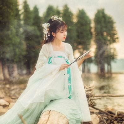 头像取一个古风名字女生