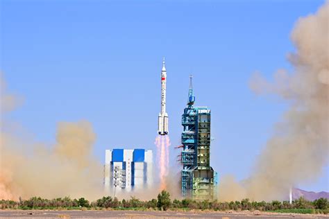神舟14返回，美媒感叹：中国参与不了ISS，才自己建造天宫空间站 - 知乎