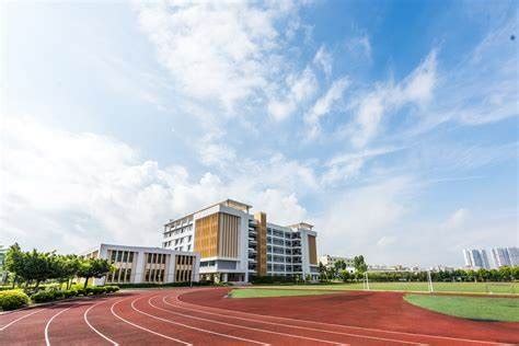 【凤凰新闻】广东工业大学揭阳校区首期建成 将迎来超700名新生入学-广东工业大学新闻网