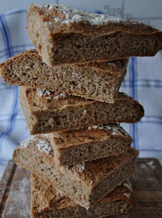 燕麦面包的做法大全_燕麦面包的家常做法_怎么做好吃_图解做法与图片_专题_美食天下
