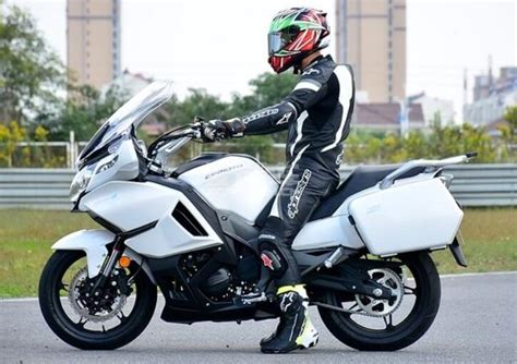 新车图片-春风国宾650 - 春风动力 - 摩托车论坛 - 中国摩托迷网 将摩旅进行到底!
