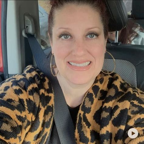Whatnot - 🔥JCPenny NWT 50pc box. $5 starts! 🔥 Livestream by kendras ...