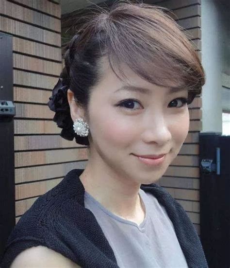 52岁日本主妇荣获选美冠军：为什么这么多人喜欢成熟美？