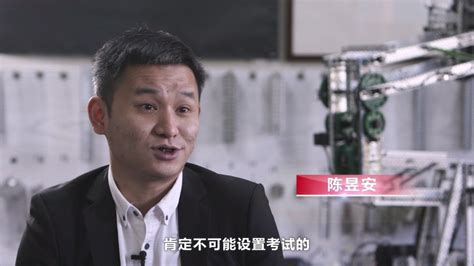 陈昱榕图片