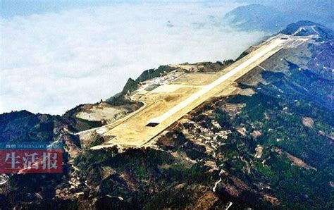 耗时5年，削平65座大山，中国河池金城江机场，堪比空中航母 - 知乎