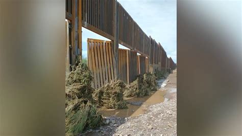 塌了？特朗普曾吹捧美墨边境墙“坚不可摧”，如今部分墙体被洪水冲垮_荔枝网新闻