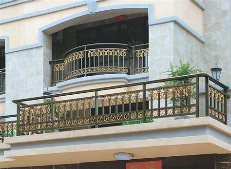 阳台仿古铝合金护栏复古铝艺栏杆厂家_铝方管-广东彩斯龙铝业有限公司