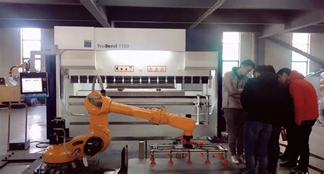 折弯机器人系统-产品展示-福建渃博特自动化设备有限公司|福州渃博特自动化