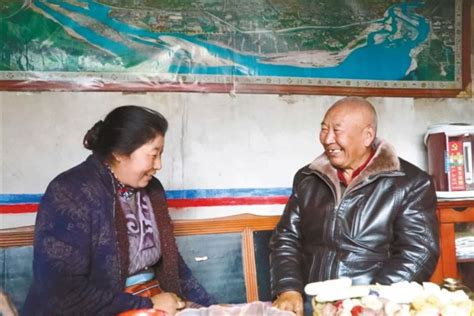 “策马欢歌·珠峰云际”赛马活动在西藏日喀则举行_时图_图片频道_云南网