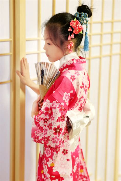 儿童和服浴衣日本和服正装振袖免熨烫儿童表演和服套装-阿里巴巴