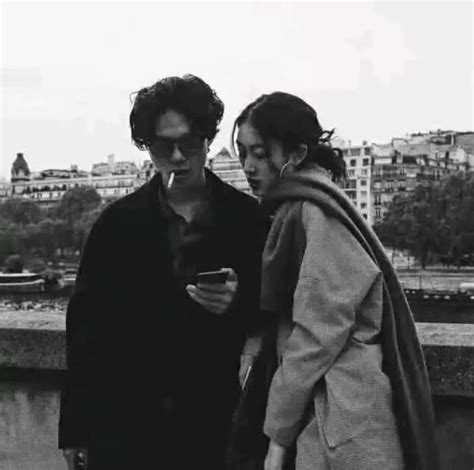 非主流暗色系情侣头像