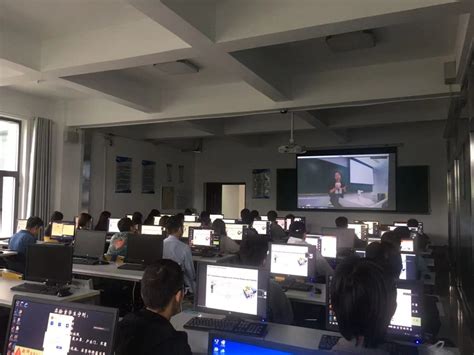 青海大学与清华大学联合尝试“线上线下，两地同步”的课程教学改革-院系动态-青海大学计算机技术与应用系