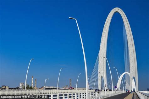连接石景山门头沟的新首钢大桥8月前全桥贯通__凤凰网