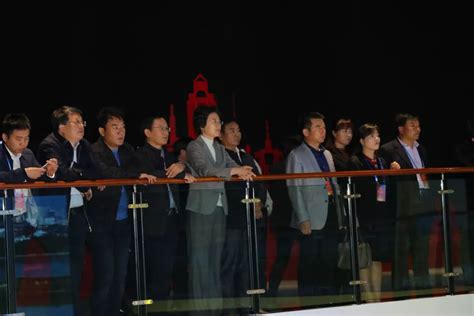 在咸省13届人大代表专题调研组来到咸阳规划展览馆-蓝溪控股