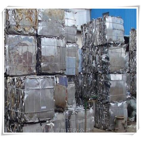 钢废料金属堆积物不锈的钢垃圾高清图片下载-正版图片504541972-摄图网