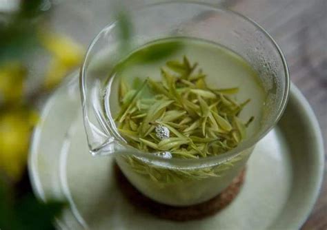 乌龙茶属于红茶还是绿茶 - 花花茶馆