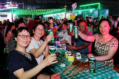 第十届建德7017新安江青岛啤酒节开幕 | 时政要闻 | 建德新闻网