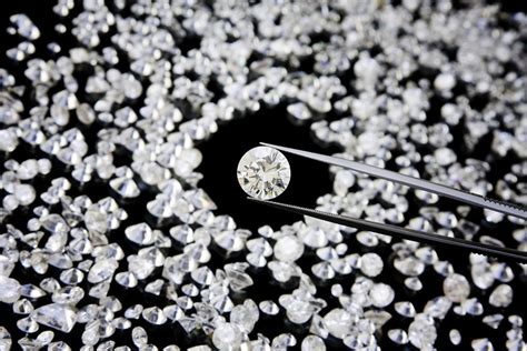 人造钻石有几种生产方法？河南人如何制霸人造钻石产业？