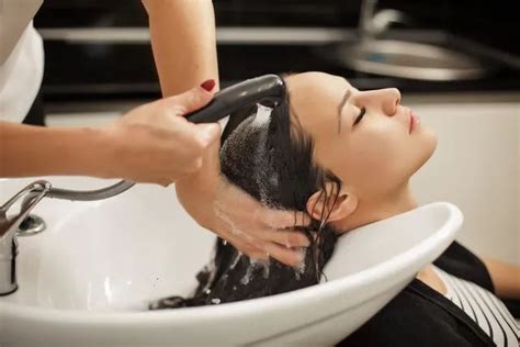 每天都洗头，为什么头发越洗越油？可能忽略了这几个误区