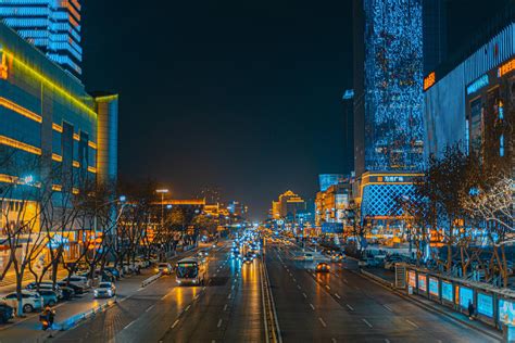 大街图片