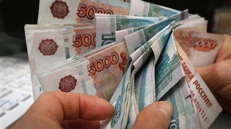 俄卢布汇率创七年新高 成为今年全球表现最佳货币_手机新浪网